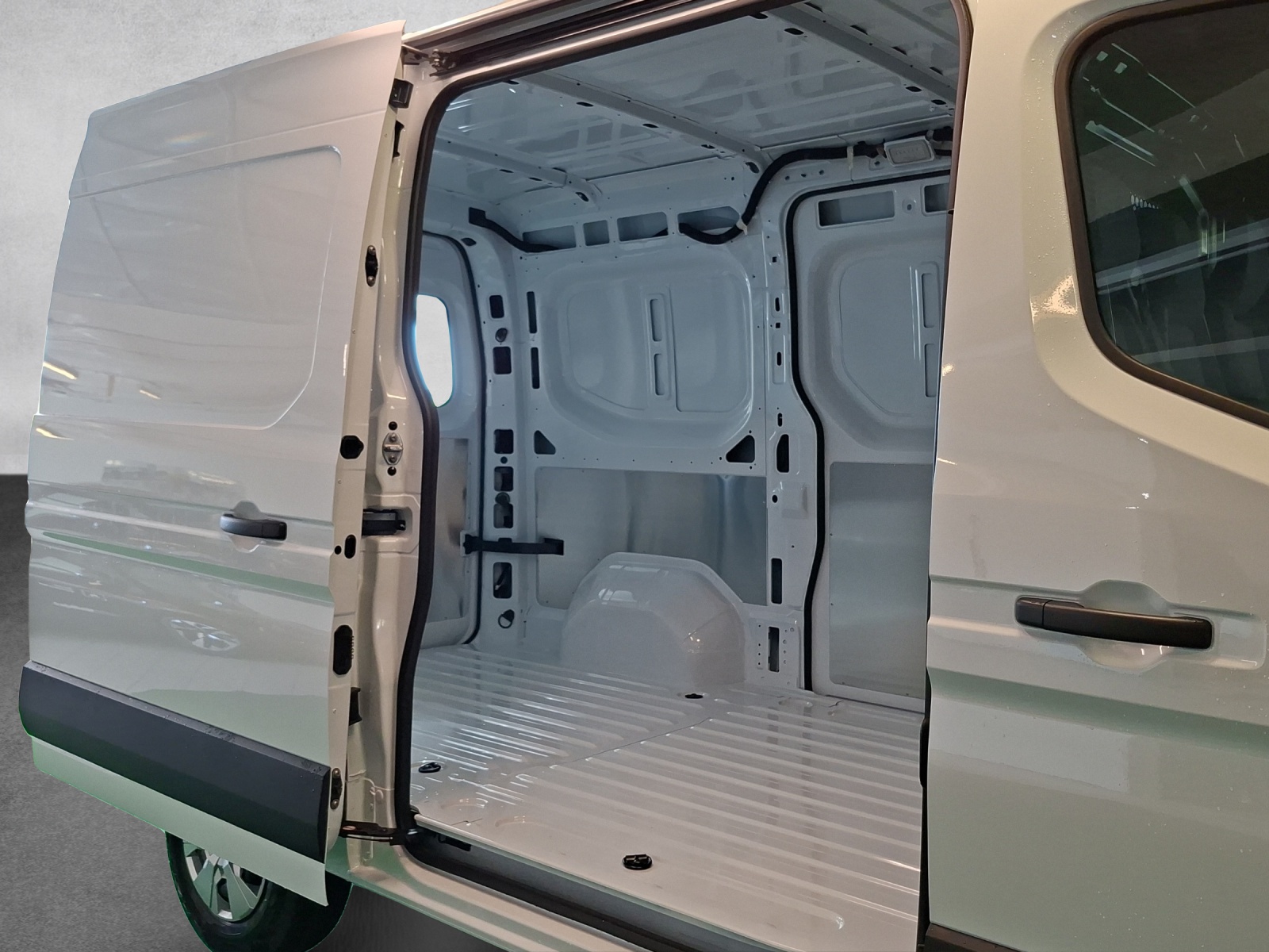 Nissan Interstar 3.5 Kaw. L2H2 2.0 dCi 150 Acenta