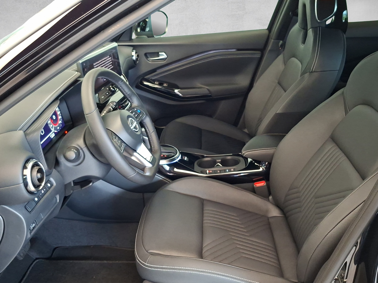 Nissan Juke 1.6 Hybrid Tekna