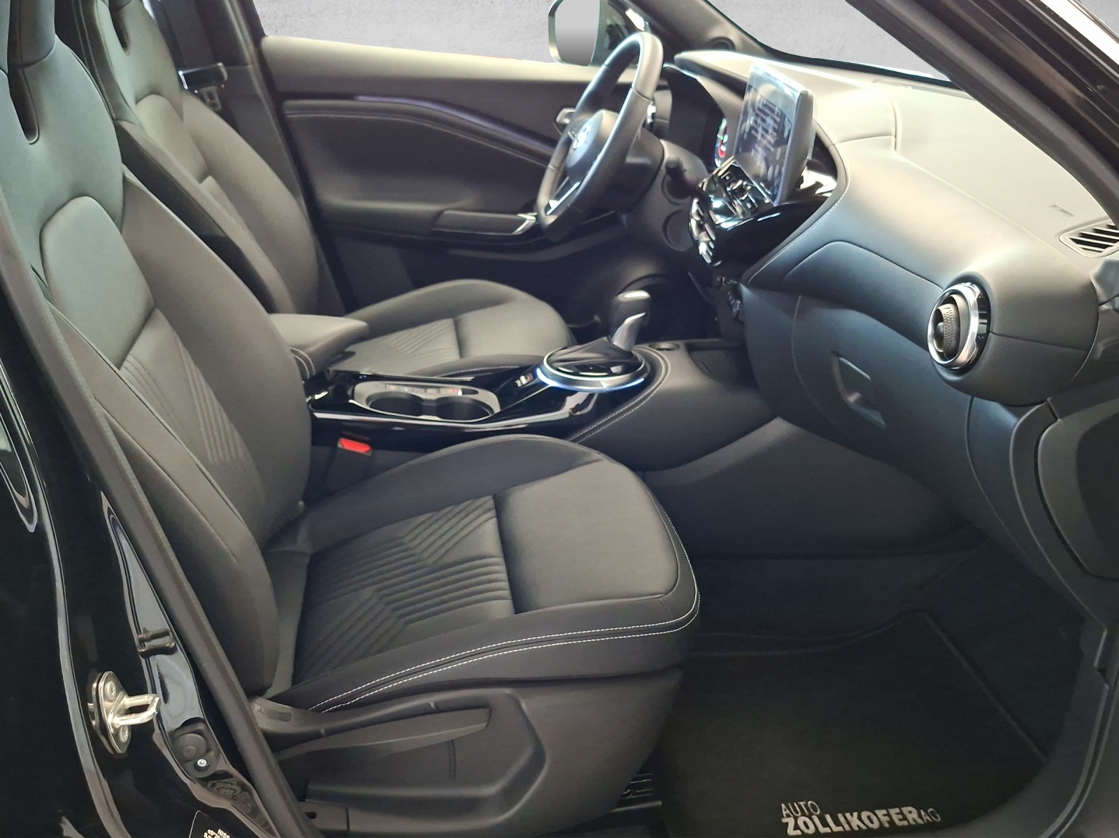 Nissan Juke 1.6 Hybrid Tekna
