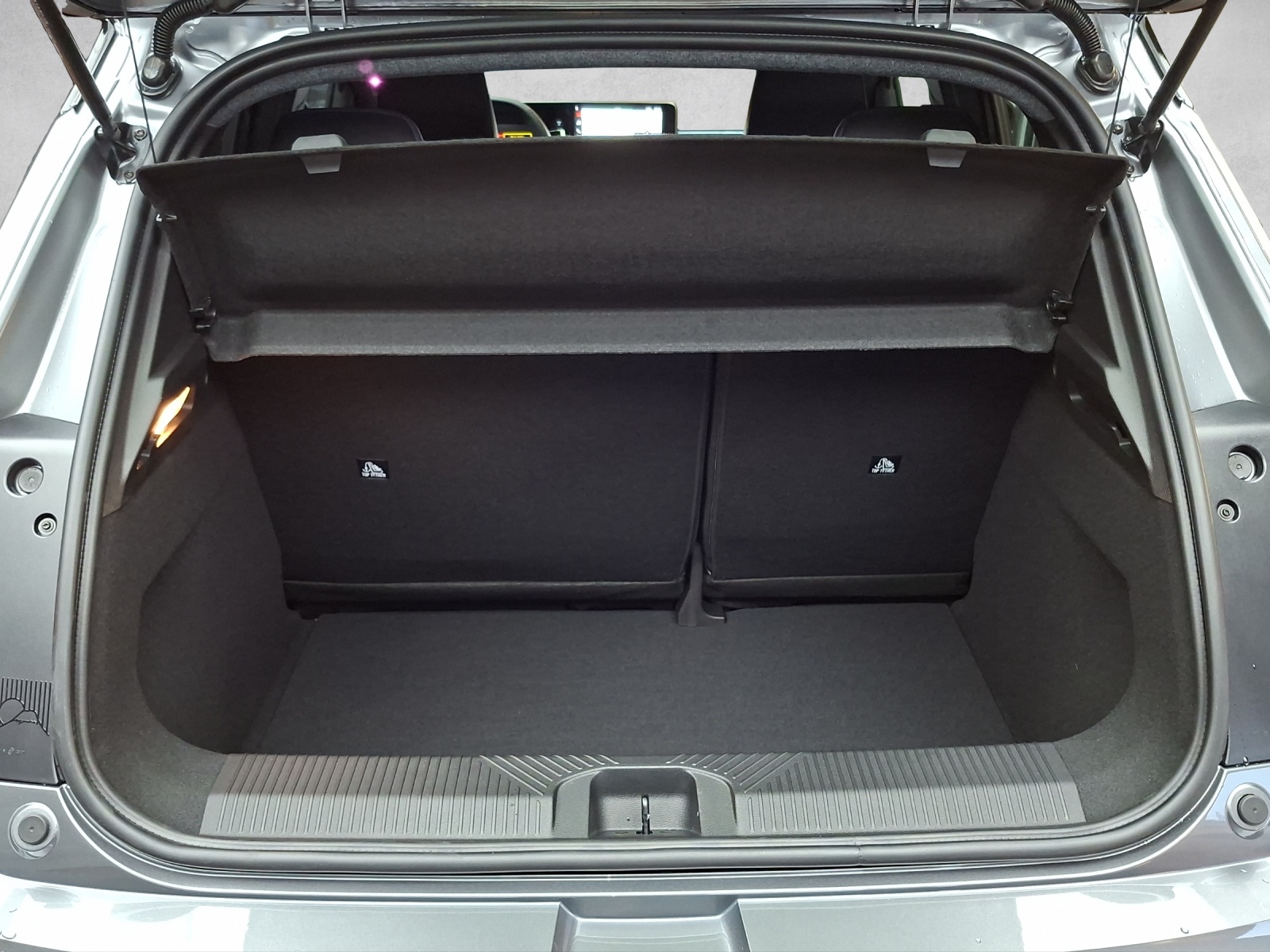 Nissan Micra Evolve 52 kWh