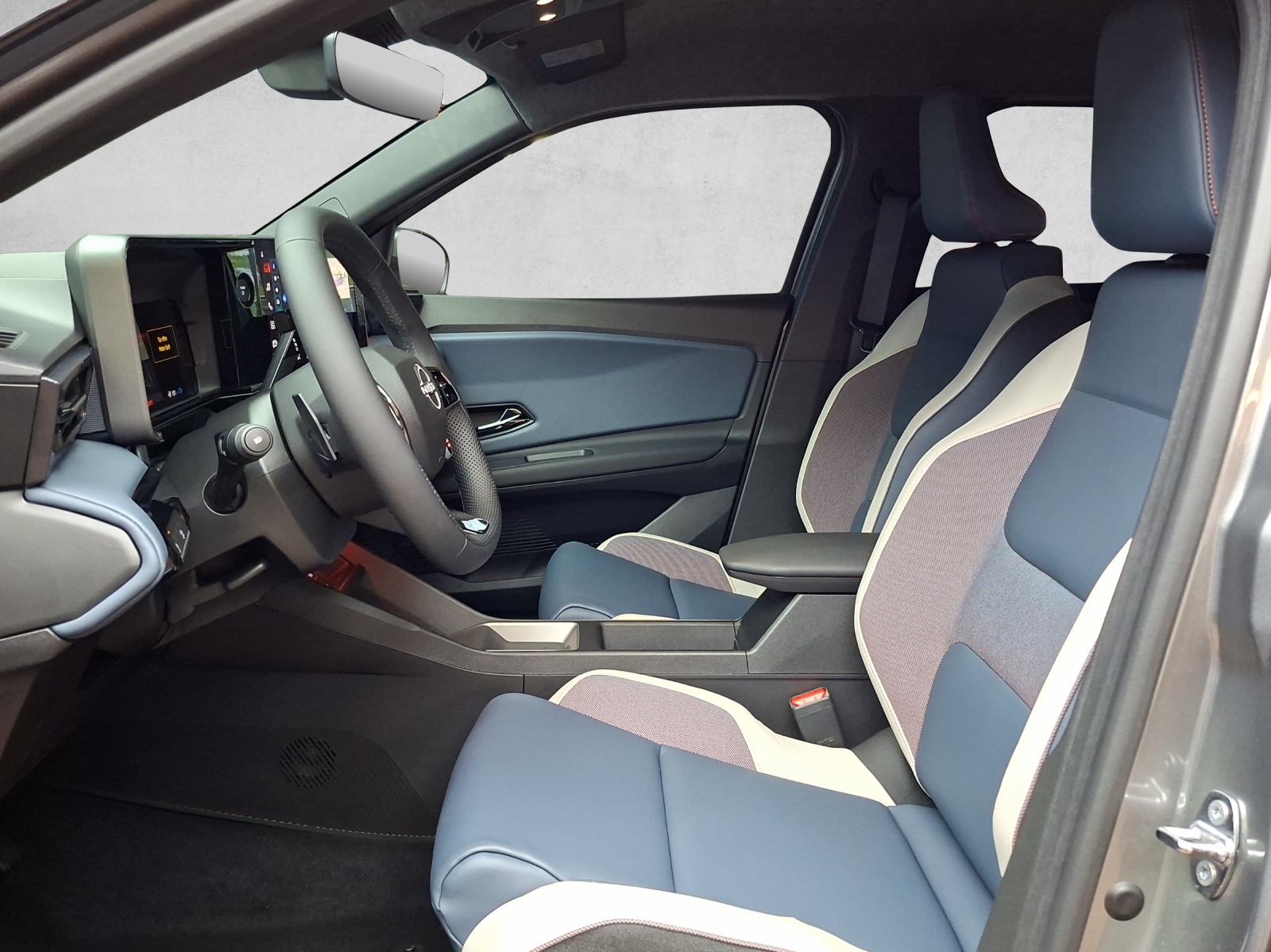 Nissan Micra Evolve 52 kWh