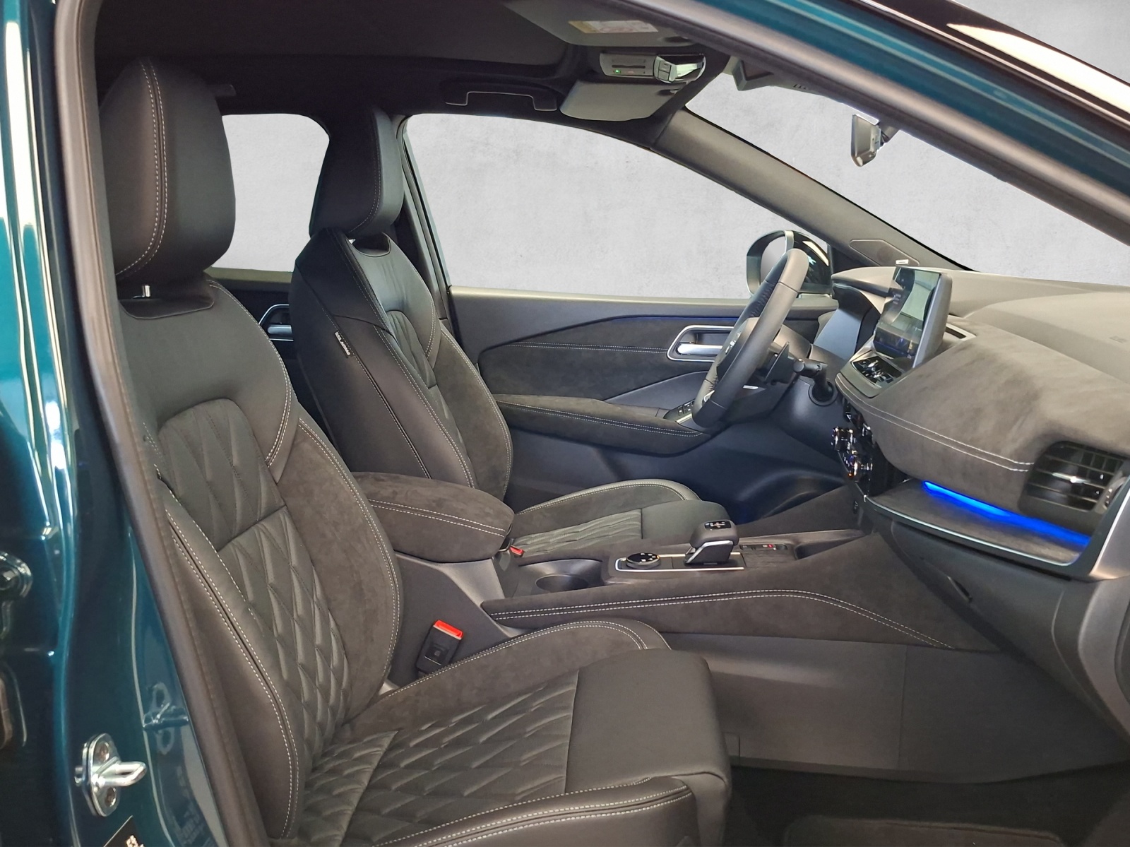 Nissan Qashqai 1.3 DIG-T Tekna- 4x4