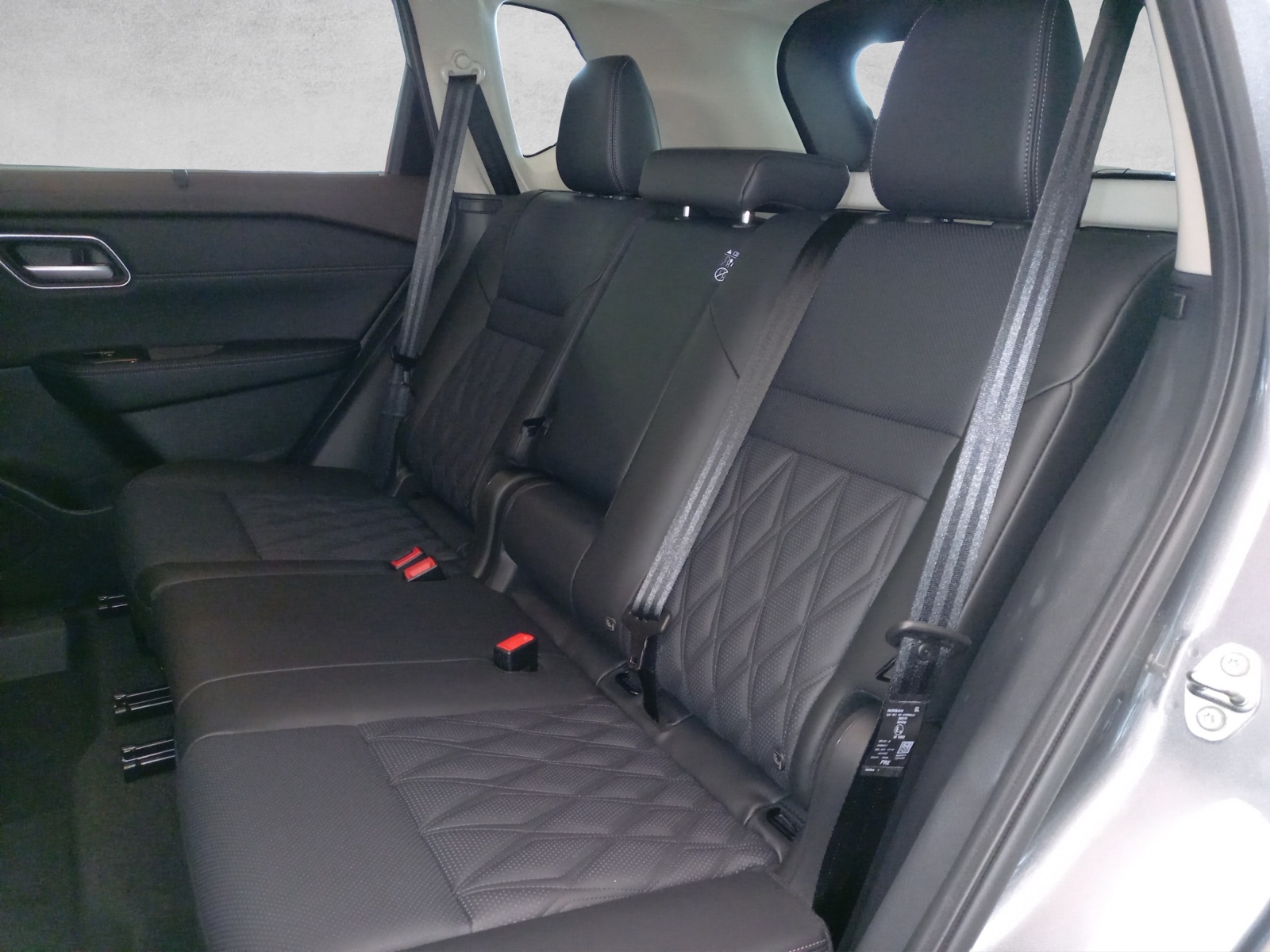 Nissan X-Trail 1.5 VC-T Tekna- e-4orce