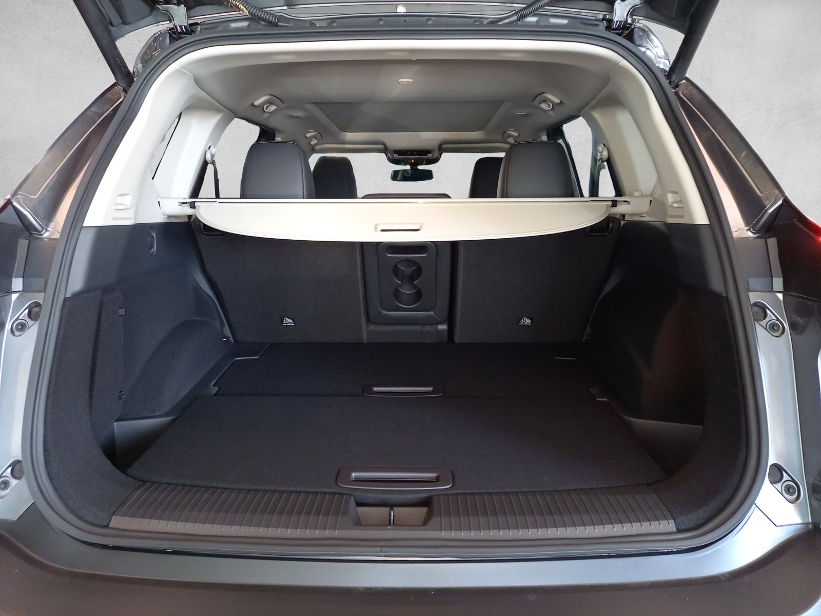 Nissan X-Trail 1.5 VC-T Tekna- e-4orce