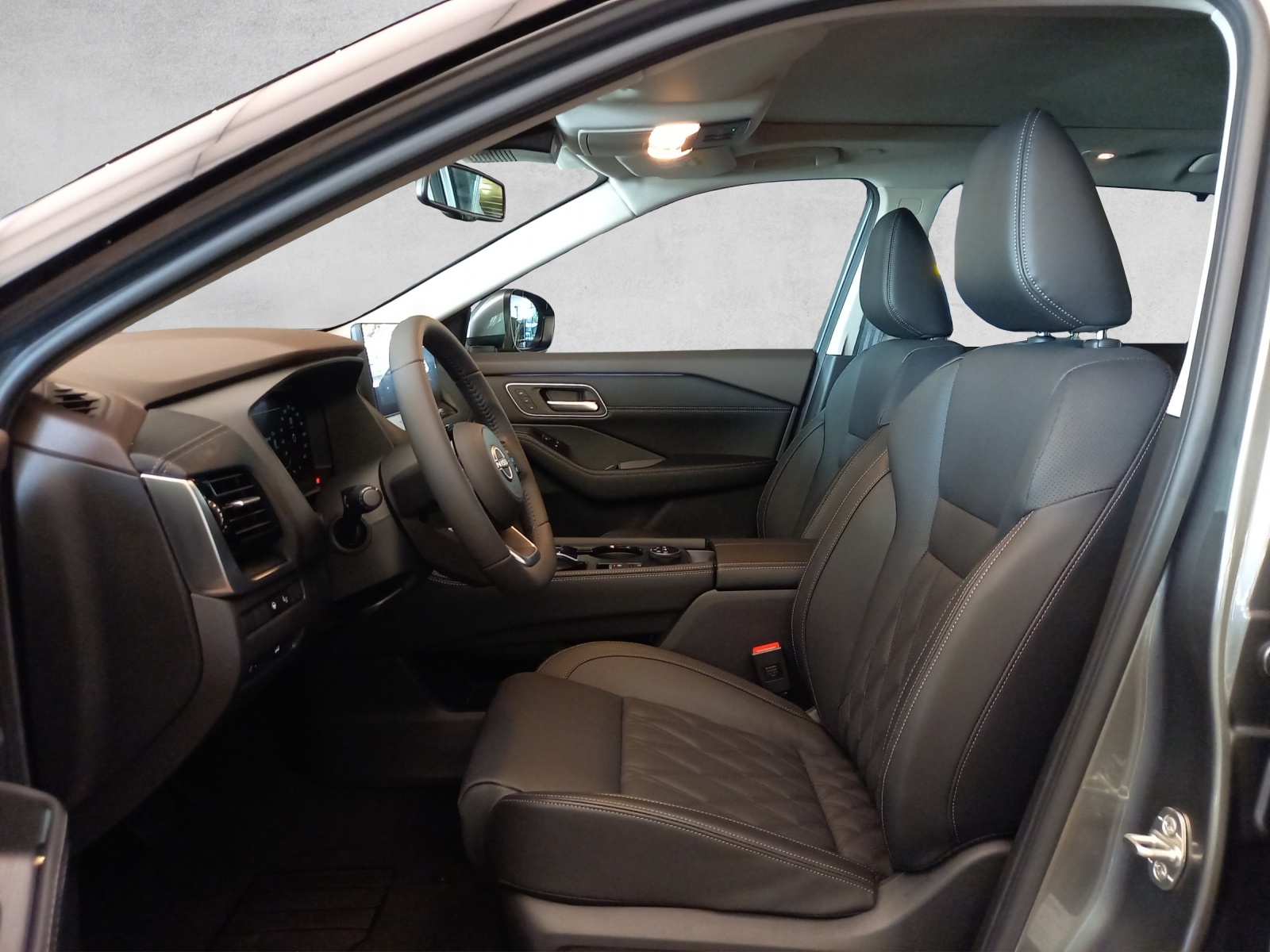 Nissan X-Trail 1.5 VC-T Tekna- e-4orce