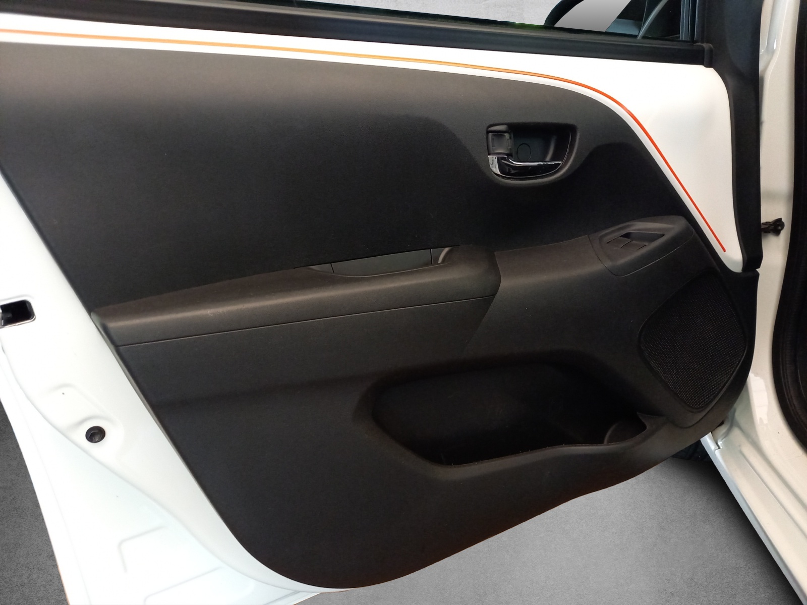 Peugeot 108 1.2 PureTech Roland Garros Top
