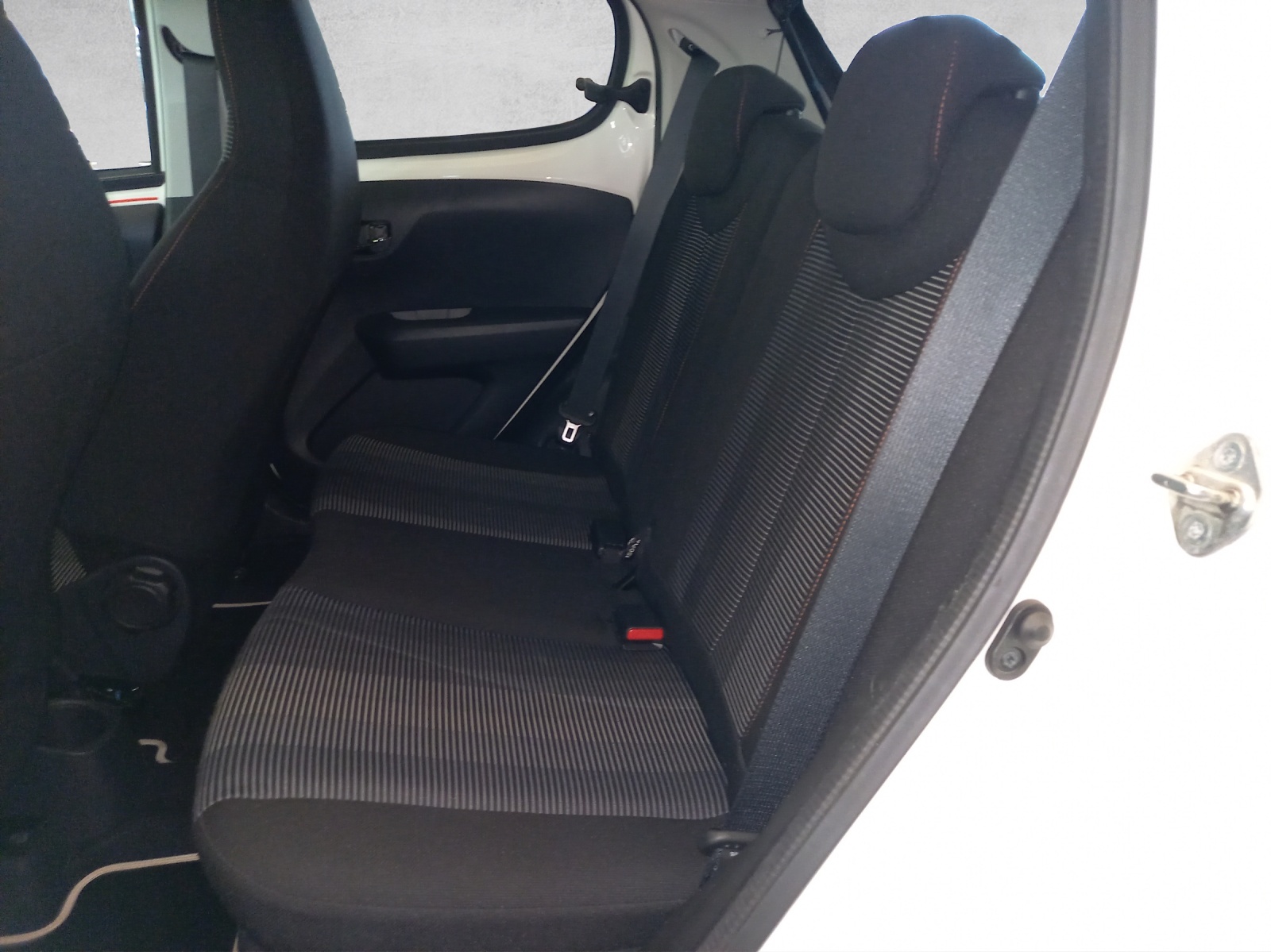 Peugeot 108 1.2 PureTech Roland Garros Top