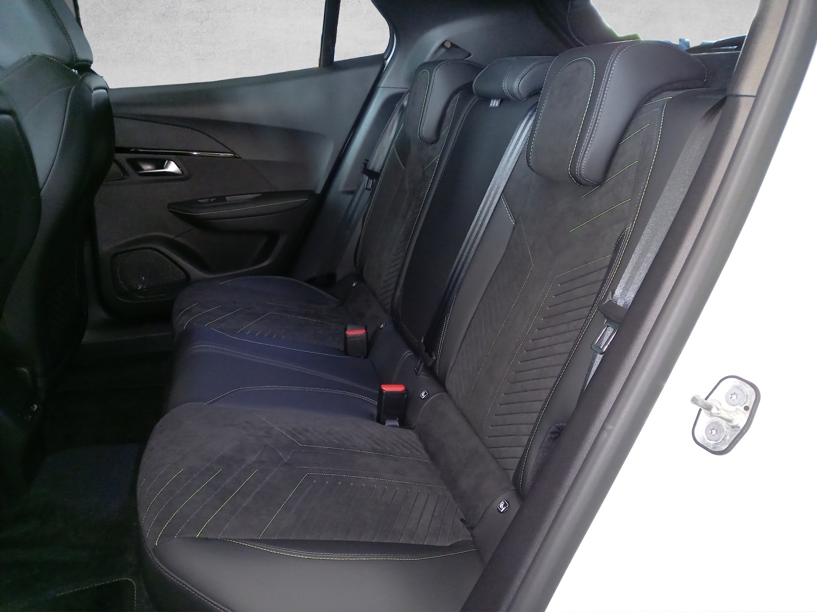 Peugeot 2008 e-GT