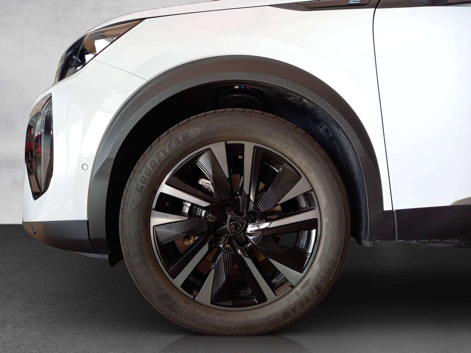 Peugeot 2008 e-GT