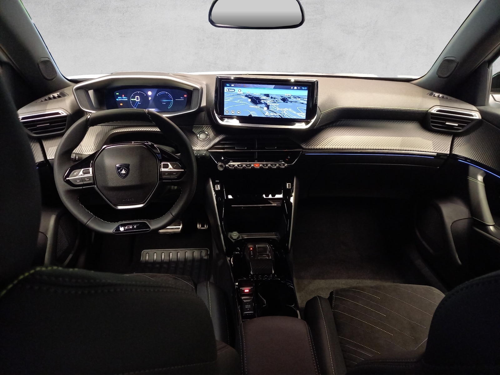 Peugeot 2008 e-GT