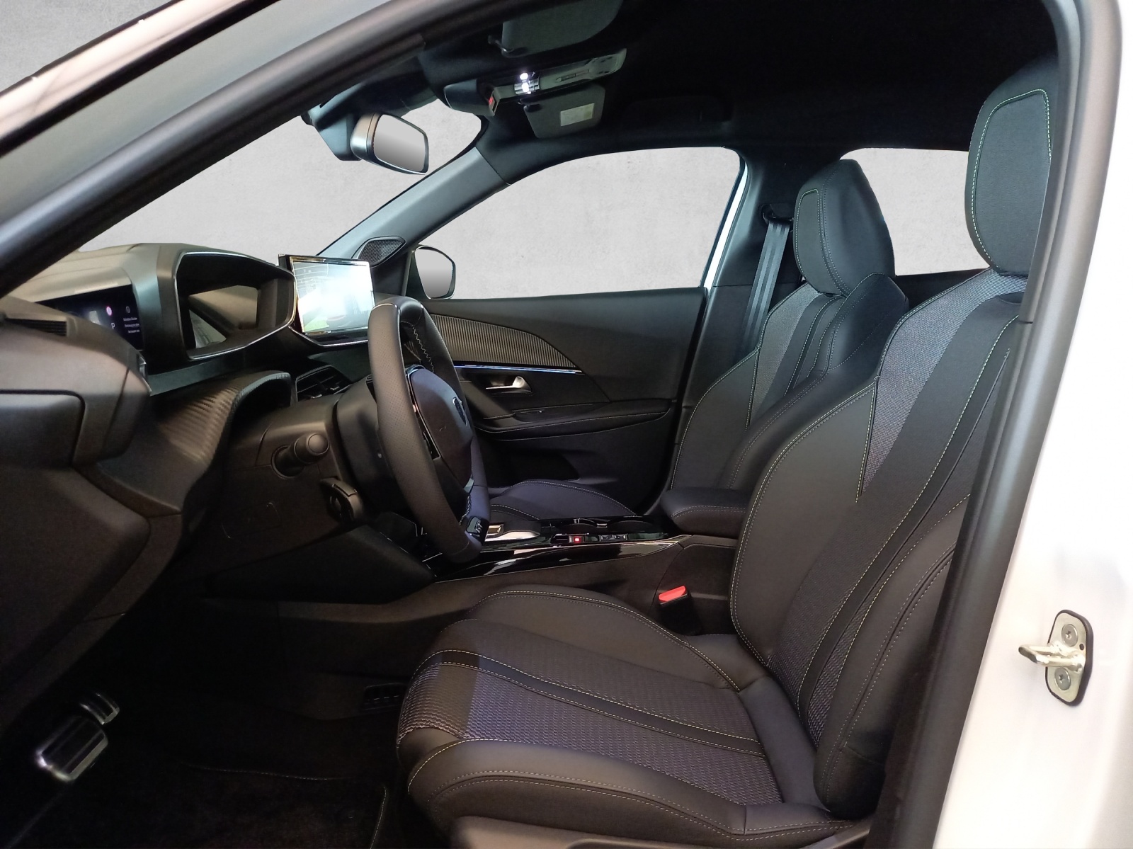 Peugeot 2008 e-GT