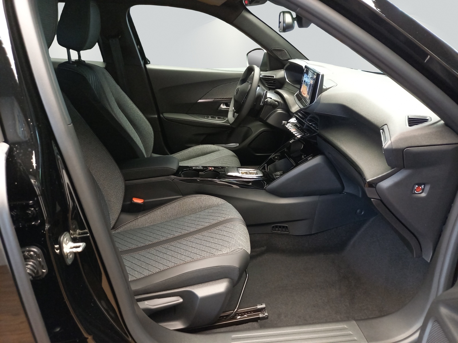 Peugeot 2008 1.2 Hybrid Allure Premium