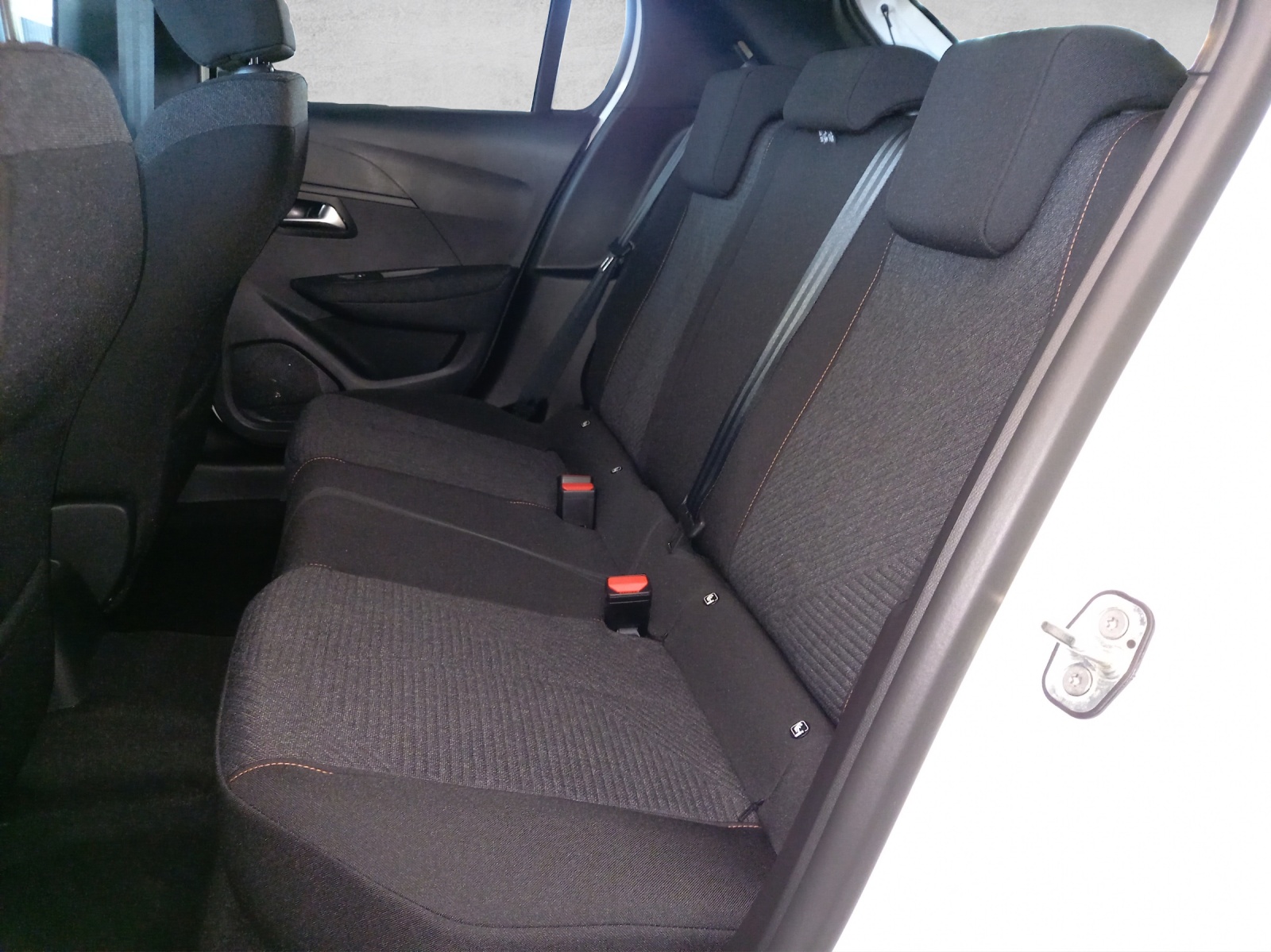 Peugeot 208 1.2 Hybrid Style