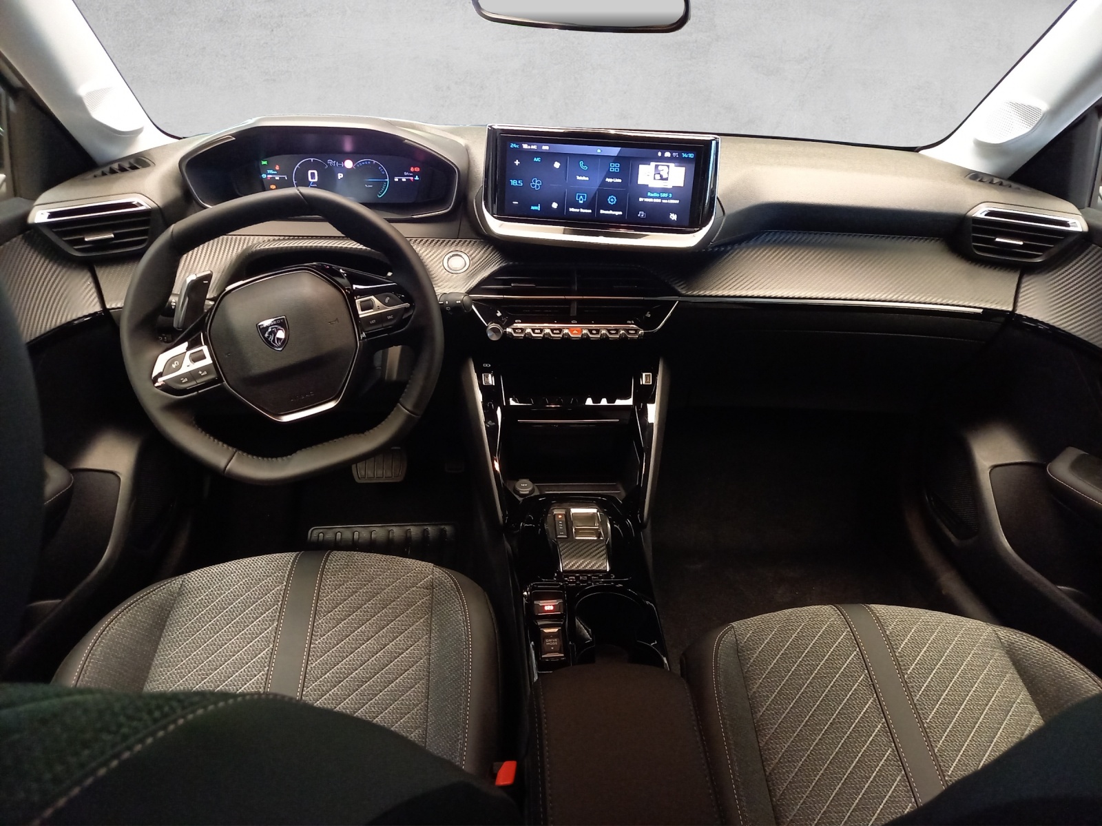 Peugeot 208 1.2 Hybrid Allure Premium