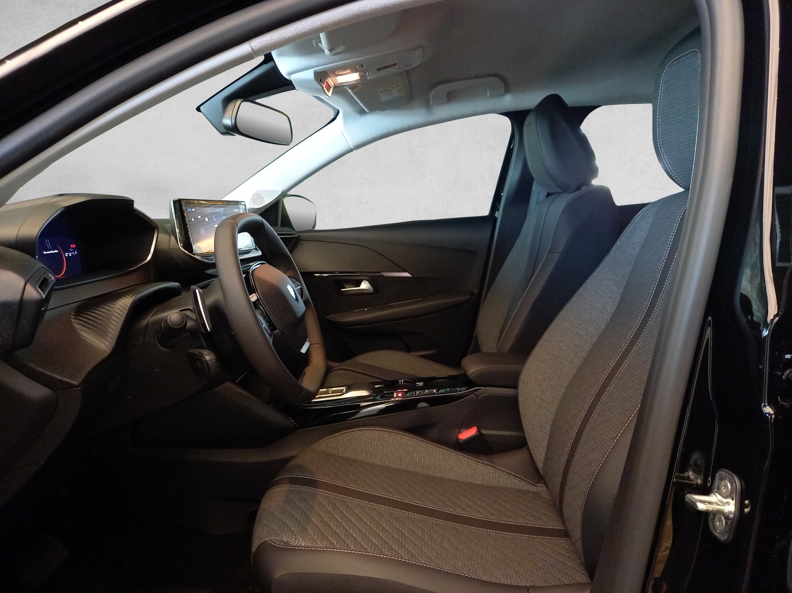Peugeot 208 1.2 Hybrid Allure Premium 110PS