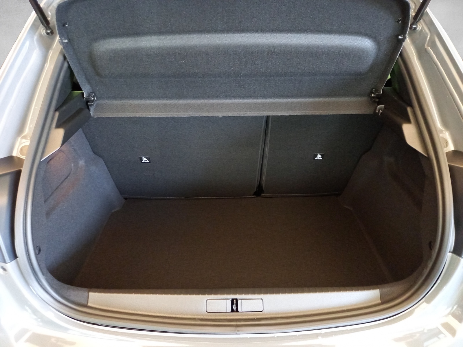 Peugeot 208 1.2 Hybrid Allure Premium