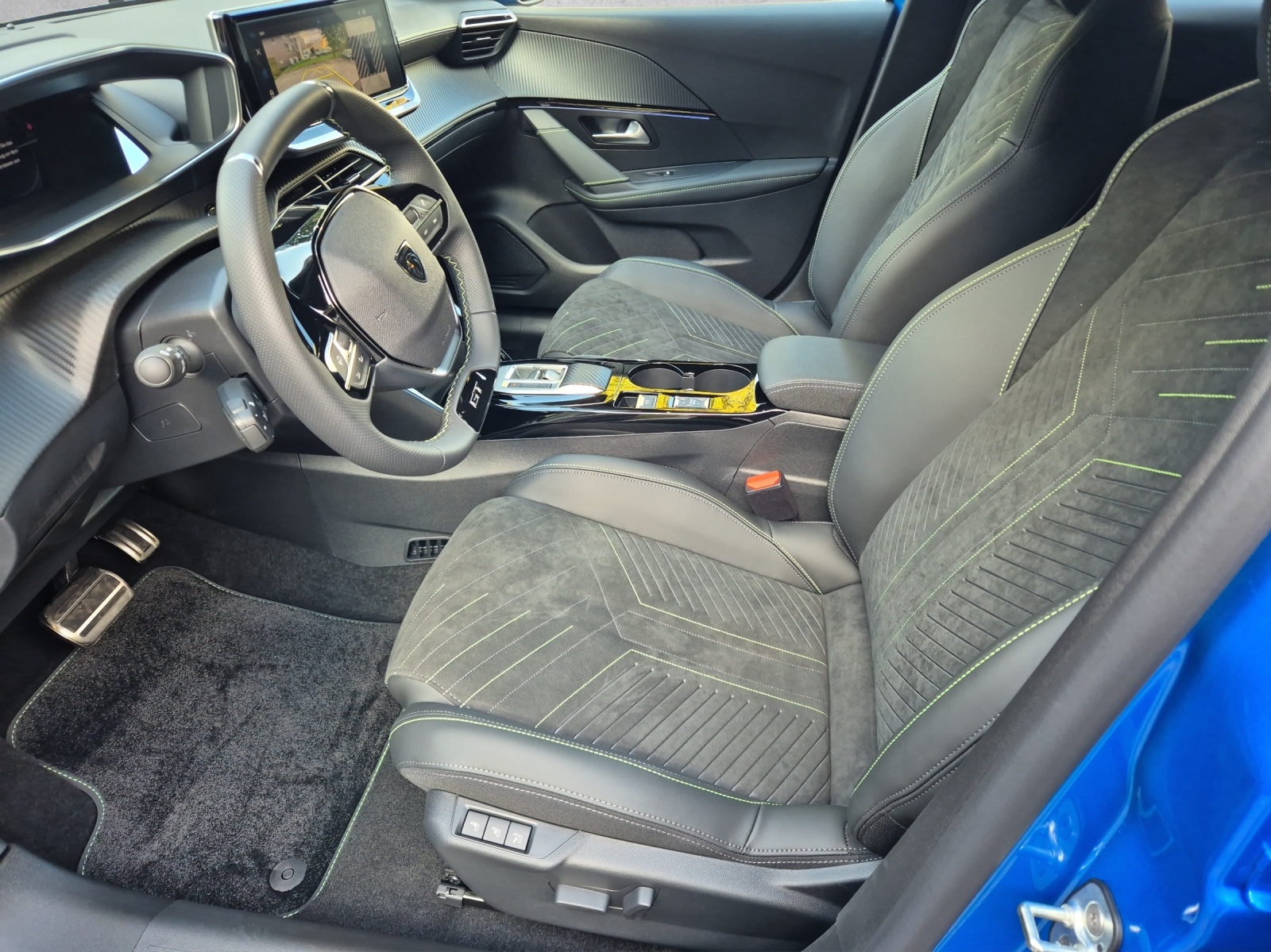Peugeot 208 e-GT