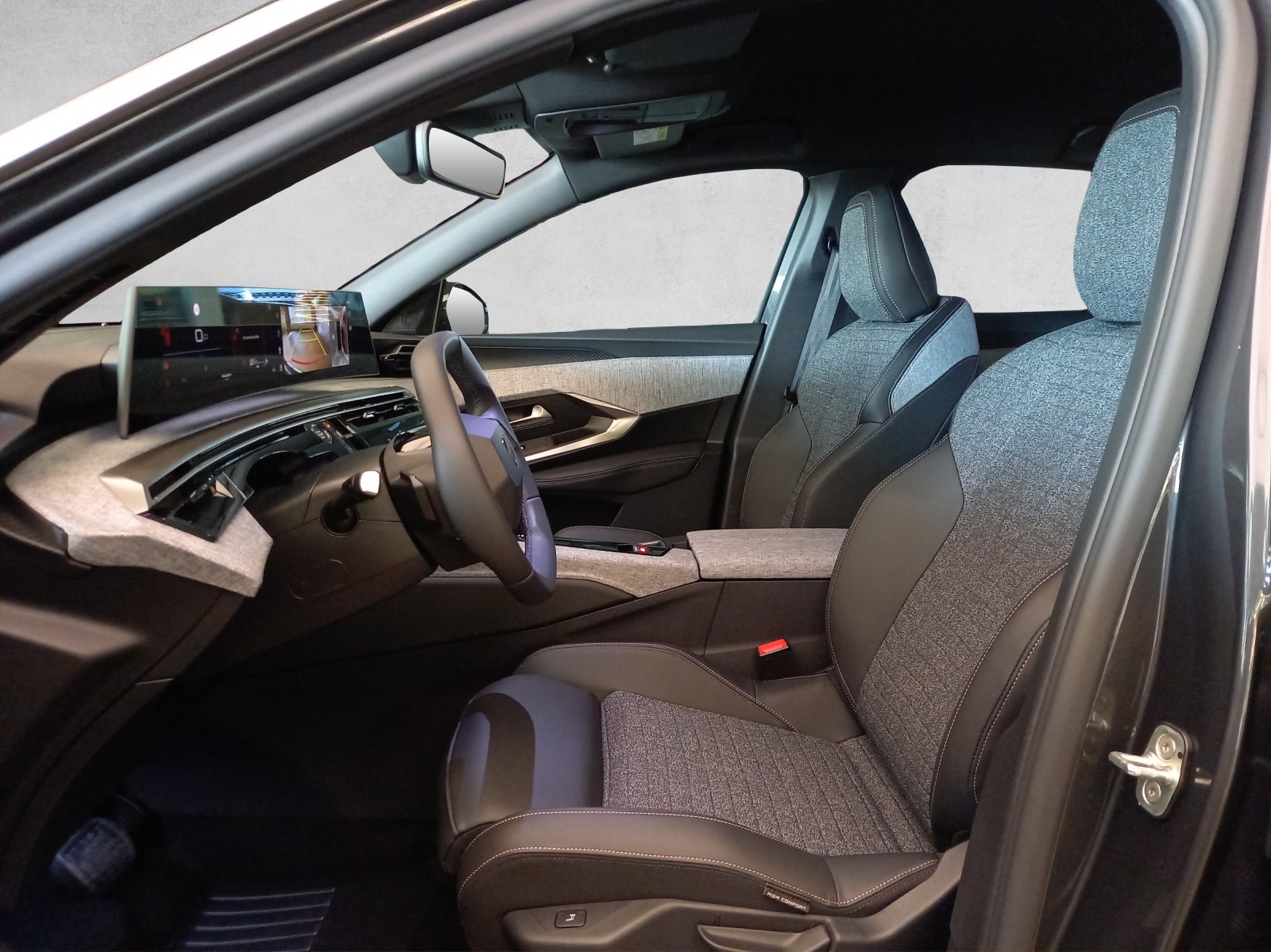 Peugeot 3008 1.2 Hybrid Allure Premium