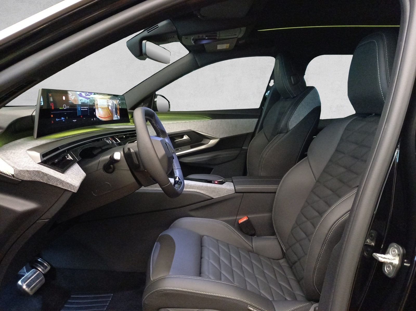 Peugeot 5008 e-Launch Edition AWD