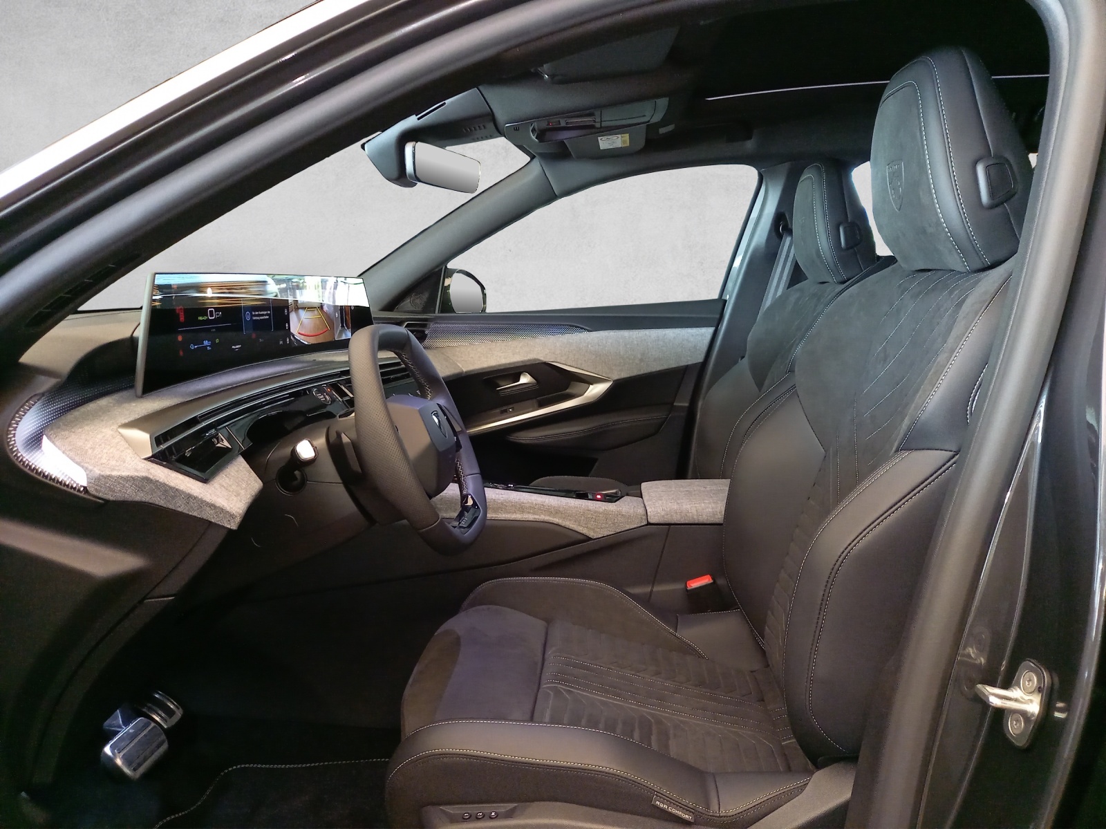 Peugeot 5008 e-Launch Edition AWD