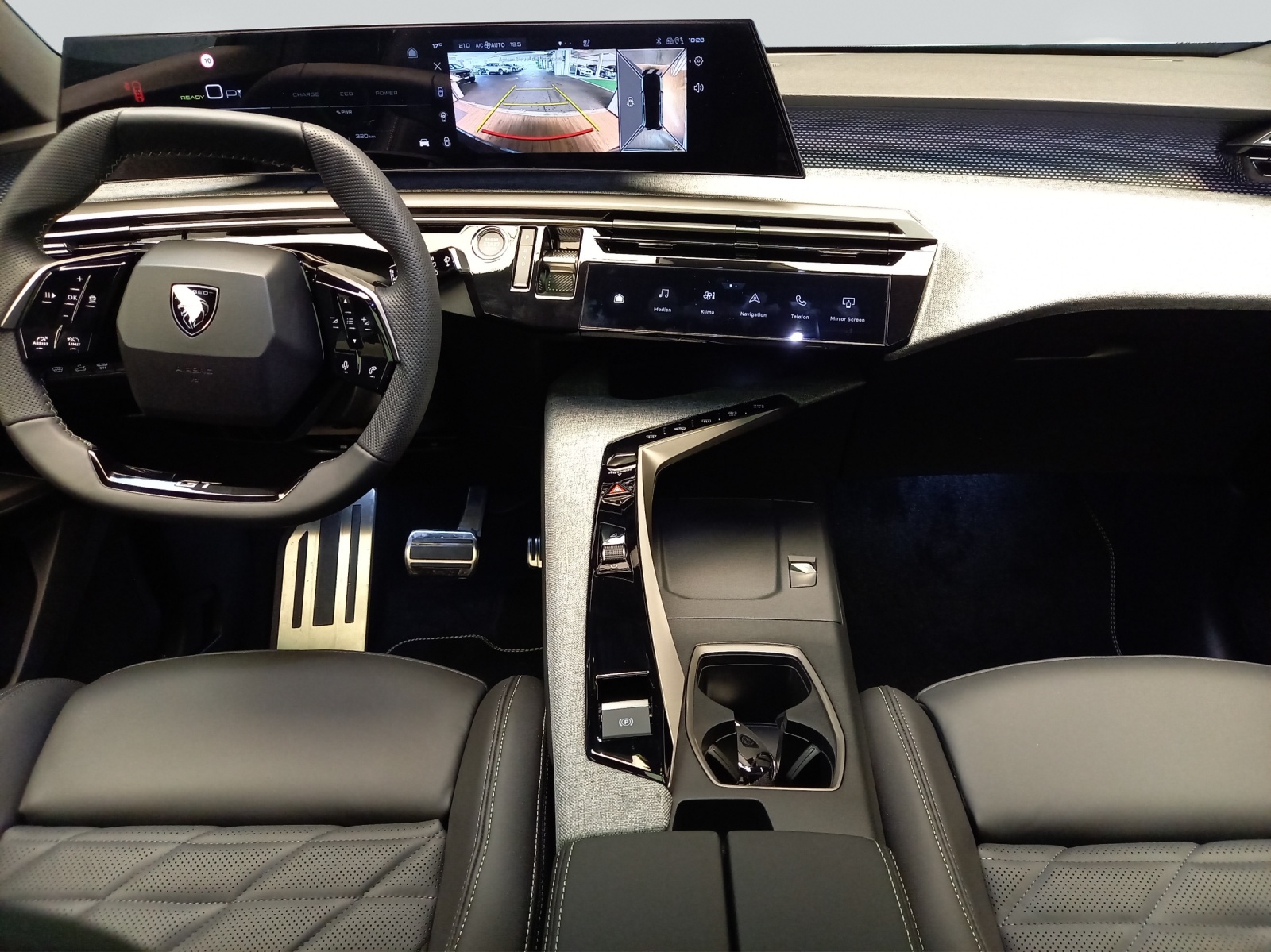 Peugeot 5008 e-Launch Edition AWD
